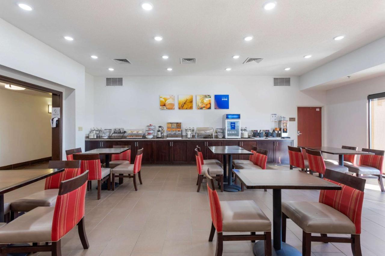 Comfort Inn & Suites Cave City Buitenkant foto