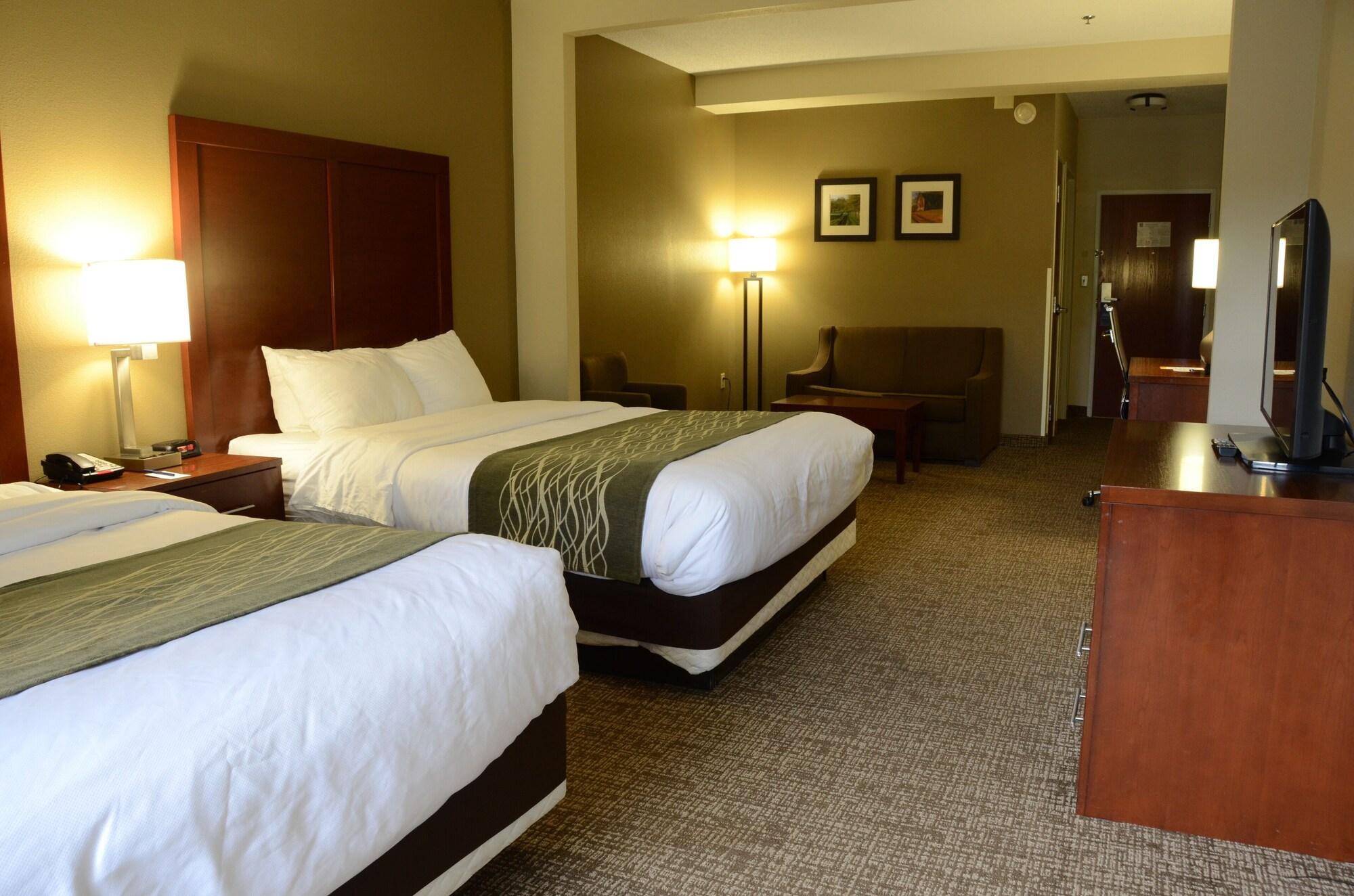 Comfort Inn & Suites Cave City Buitenkant foto