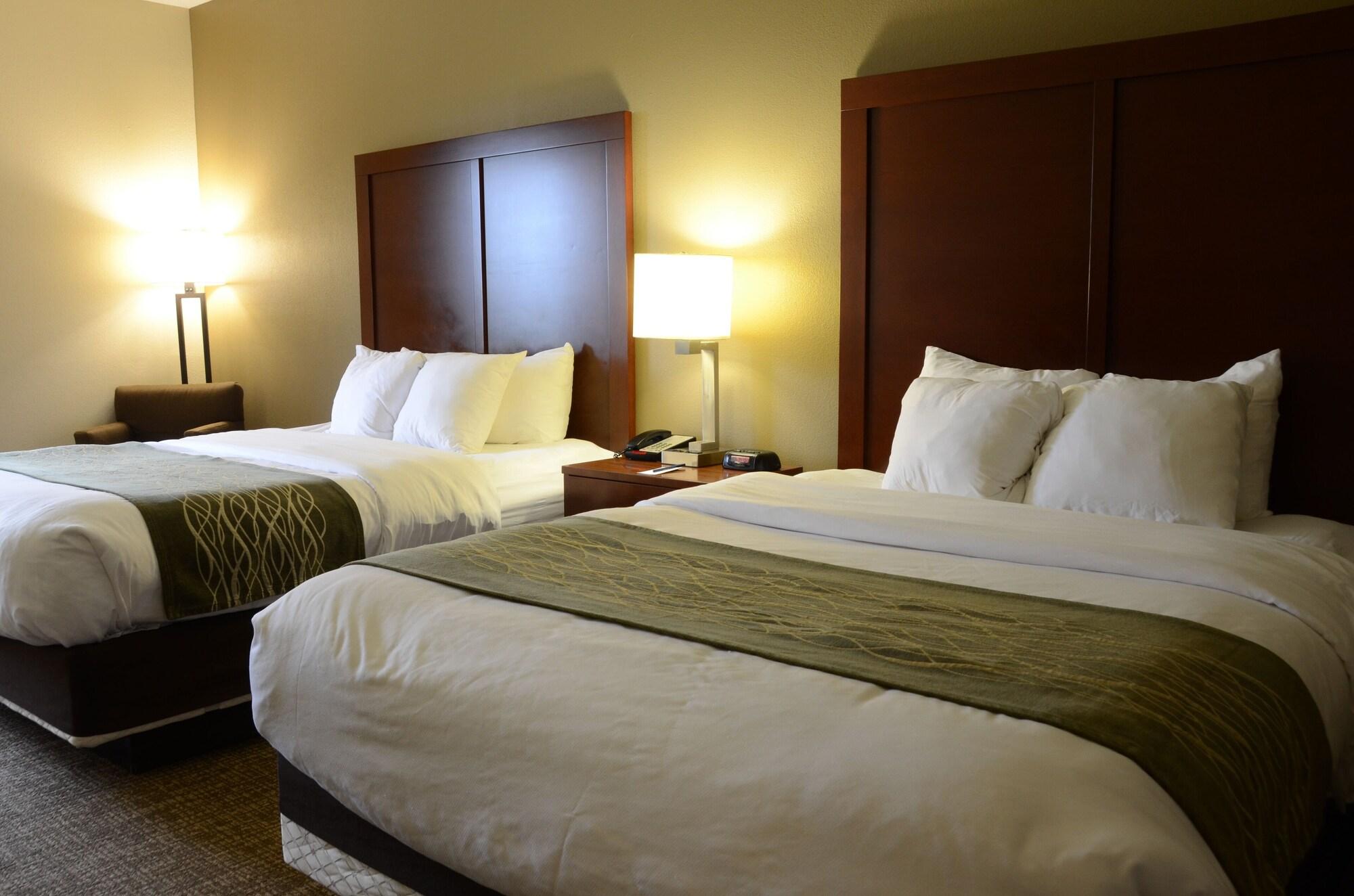Comfort Inn & Suites Cave City Buitenkant foto