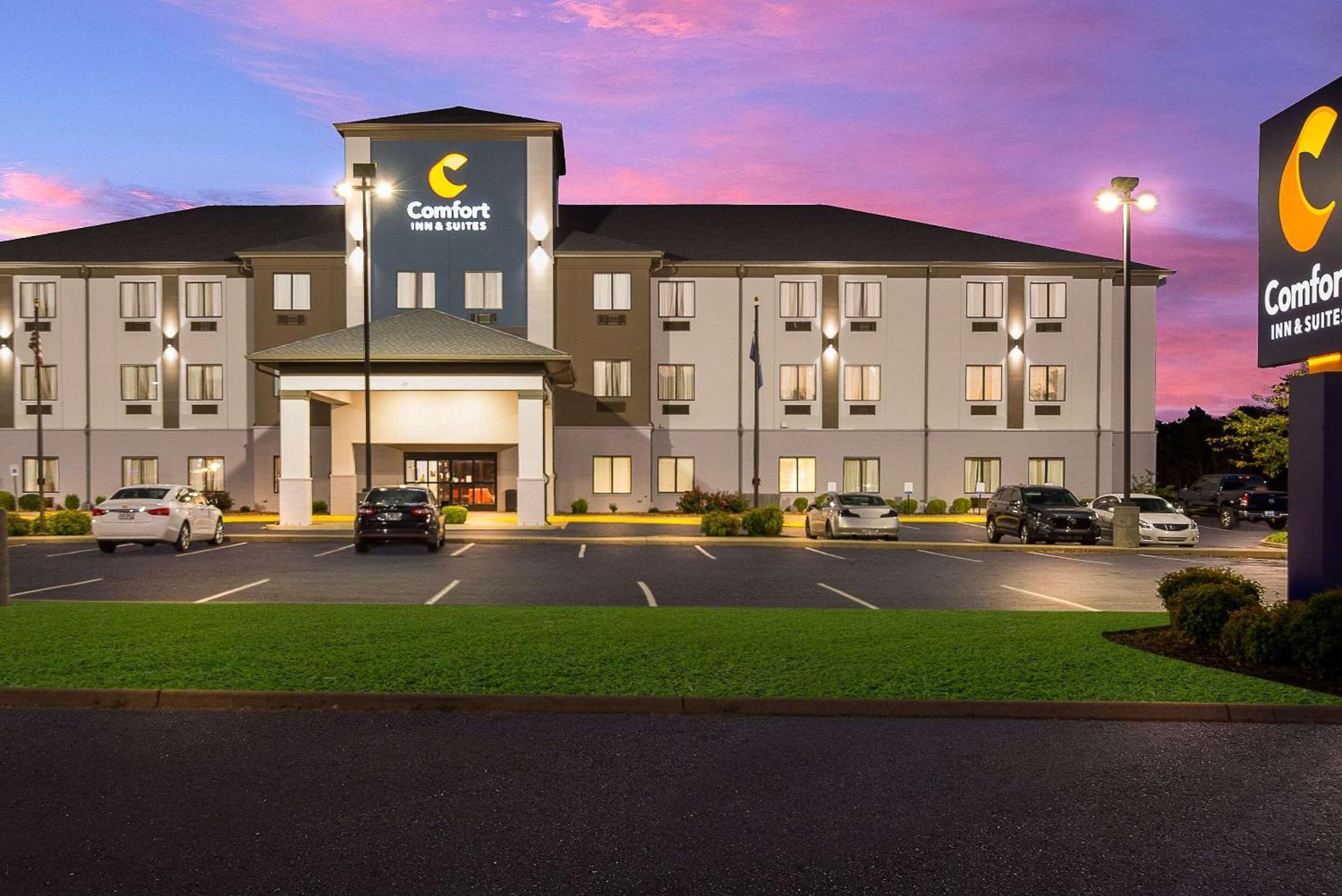 Comfort Inn & Suites Cave City Buitenkant foto
