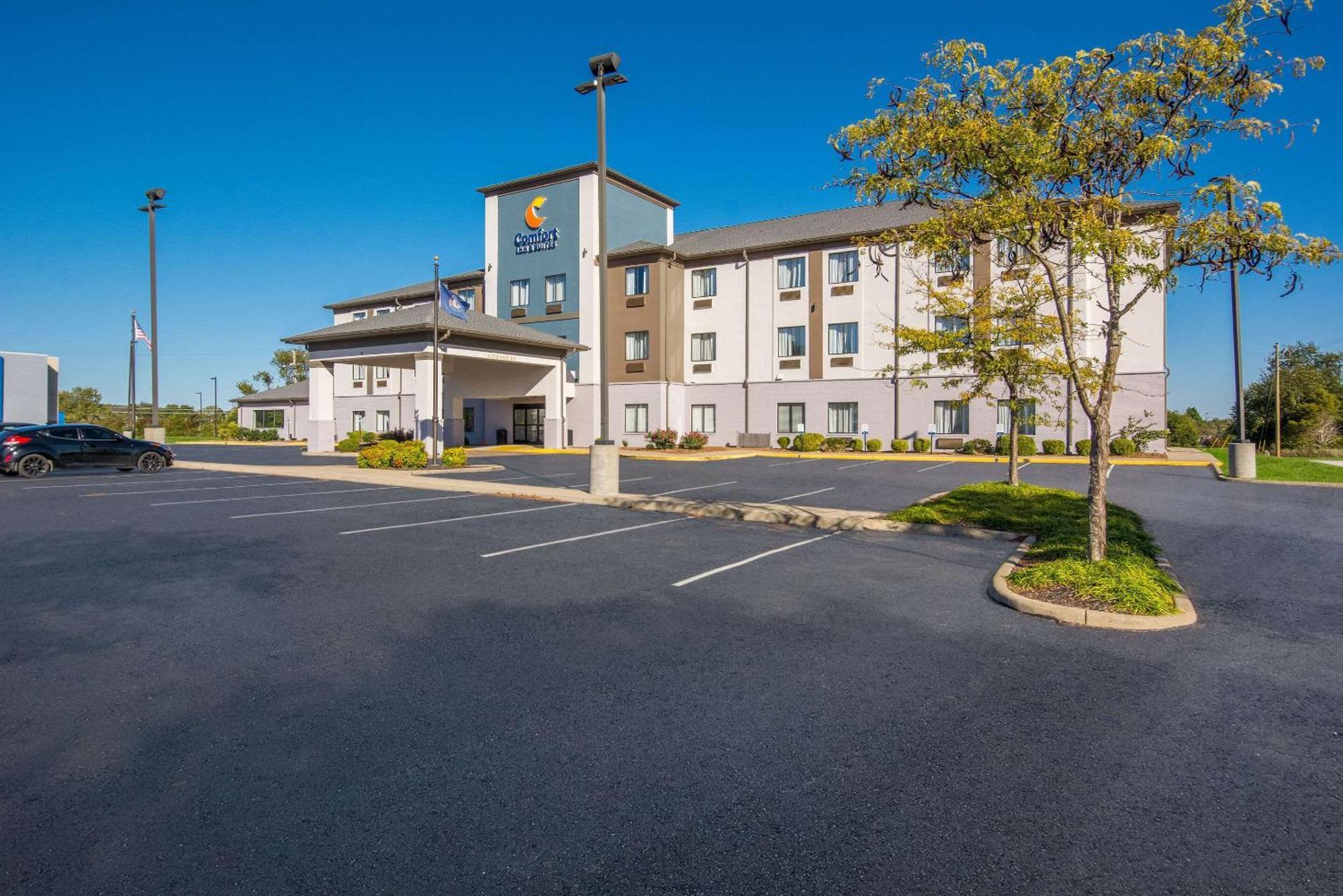 Comfort Inn & Suites Cave City Buitenkant foto